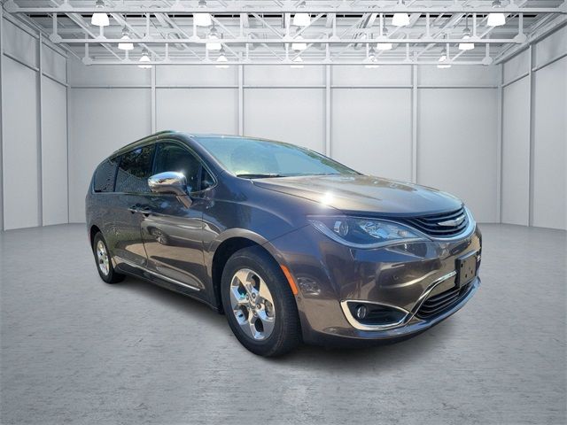 2018 Chrysler Pacifica Hybrid Limited