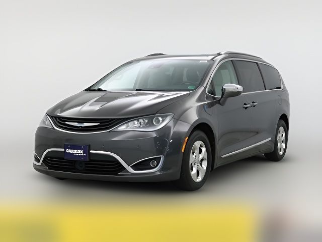 2018 Chrysler Pacifica Hybrid Limited