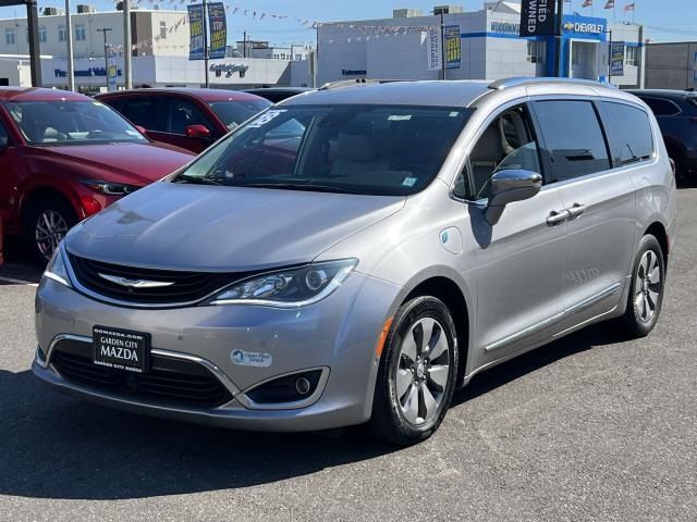 2018 Chrysler Pacifica Hybrid Limited