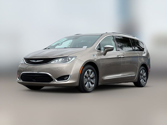 2018 Chrysler Pacifica Hybrid Limited