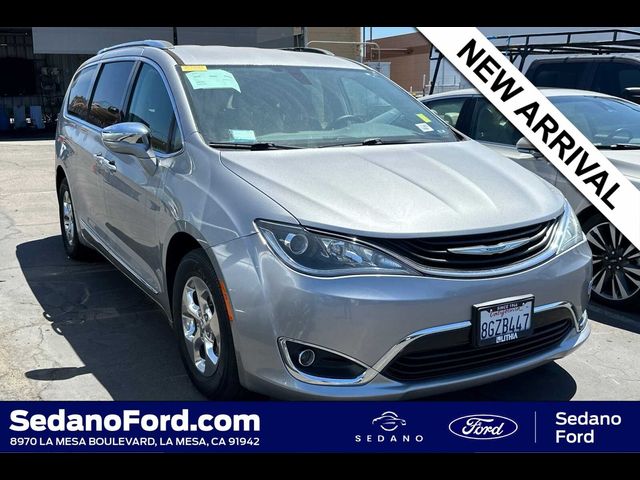 2018 Chrysler Pacifica Hybrid Limited