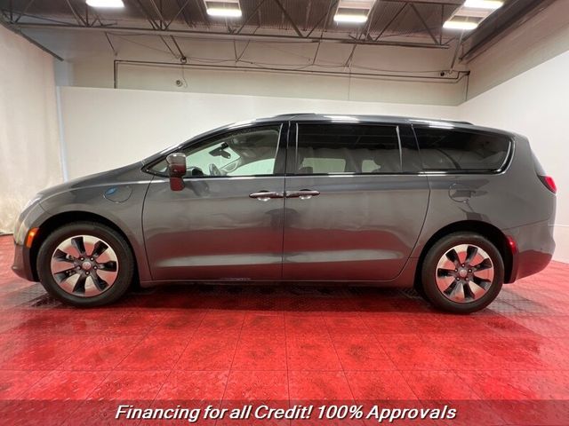 2018 Chrysler Pacifica Hybrid Limited