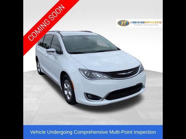 2018 Chrysler Pacifica Hybrid Limited