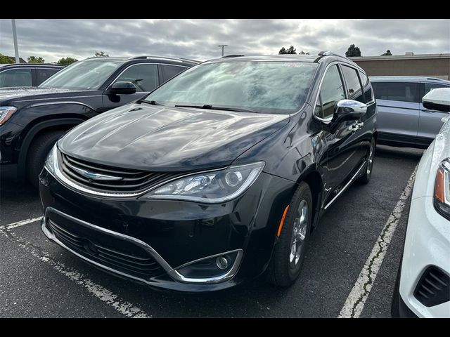 2018 Chrysler Pacifica Hybrid Limited