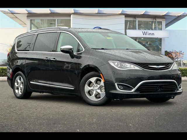 2018 Chrysler Pacifica Hybrid Limited