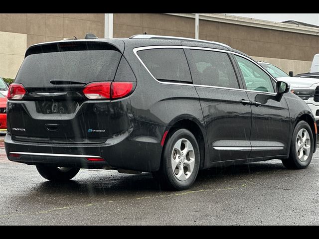 2018 Chrysler Pacifica Hybrid Limited