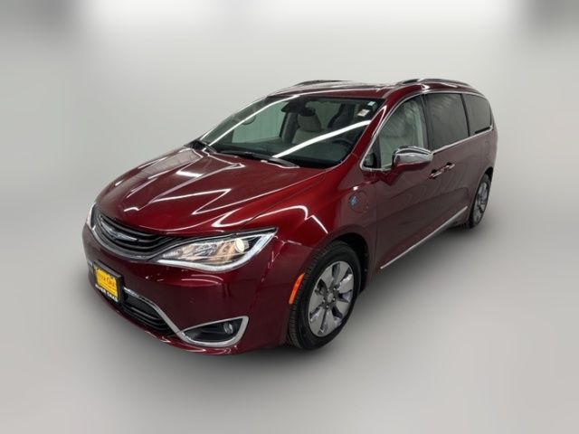 2018 Chrysler Pacifica Hybrid Limited