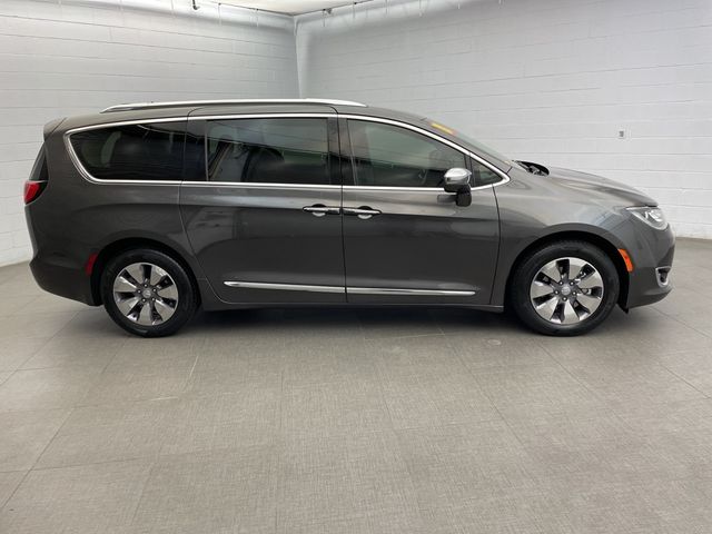 2018 Chrysler Pacifica Hybrid Limited