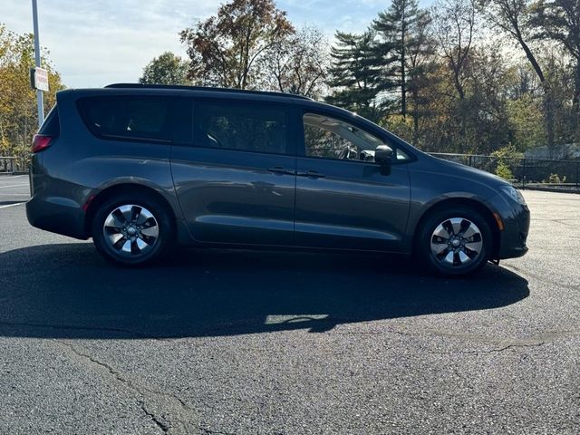 2018 Chrysler Pacifica Hybrid Limited