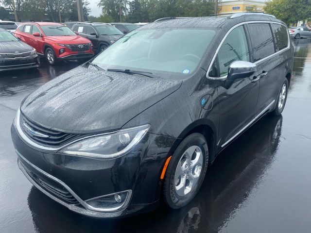 2018 Chrysler Pacifica Hybrid Limited