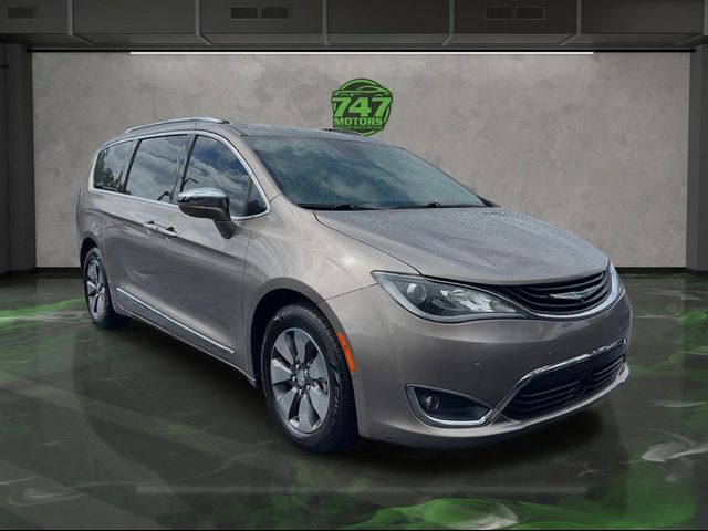 Used 2018 Chrysler Pacifica Hybrid Minivan For Sale in Miami, FL