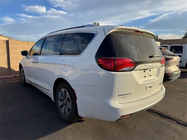 2018 Chrysler Pacifica Hybrid Limited