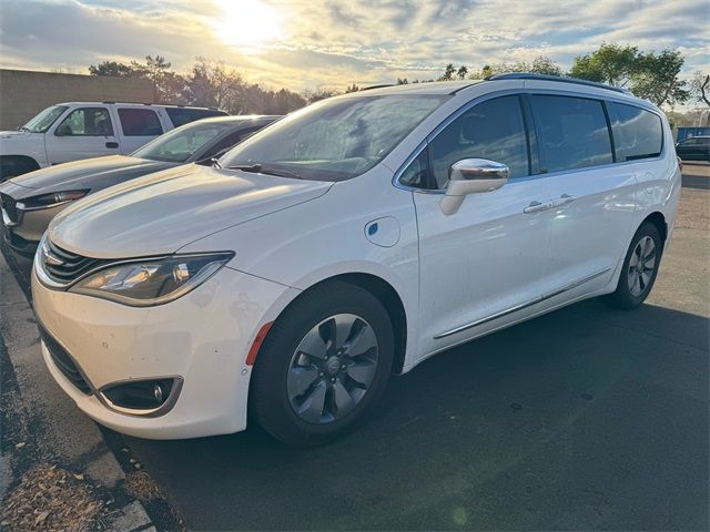 2018 Chrysler Pacifica Hybrid Limited