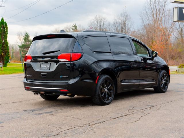 2018 Chrysler Pacifica Hybrid Limited