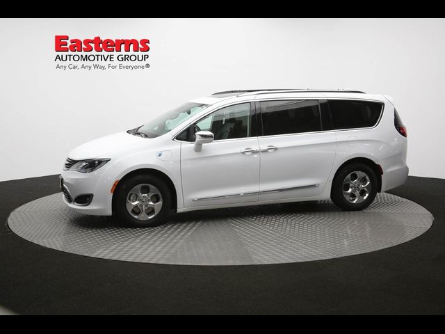 2018 Chrysler Pacifica Hybrid Limited