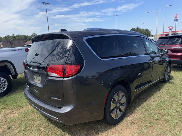 2018 Chrysler Pacifica Hybrid Limited