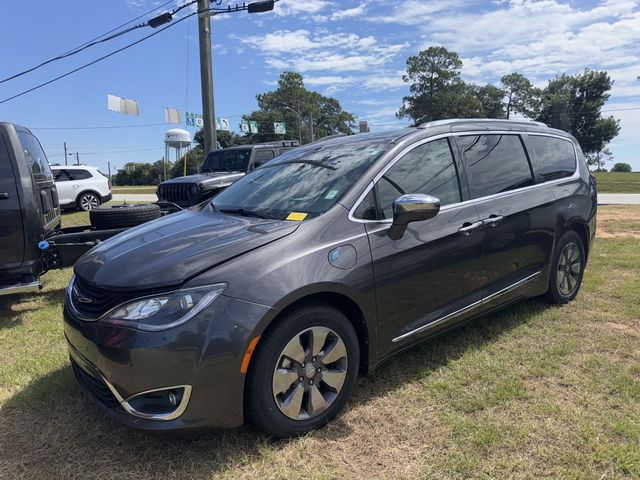 2018 Chrysler Pacifica Hybrid Limited