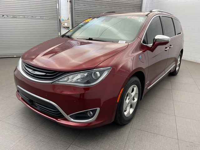 2018 Chrysler Pacifica Hybrid Limited