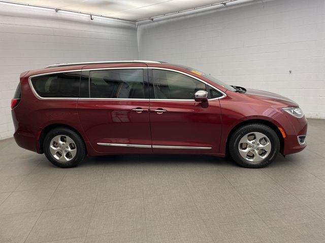 2018 Chrysler Pacifica Hybrid Limited