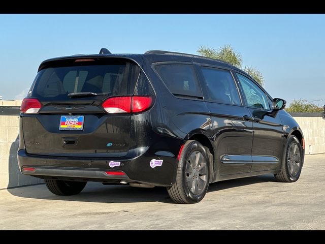 2018 Chrysler Pacifica Hybrid Limited