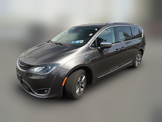 2018 Chrysler Pacifica Hybrid Limited