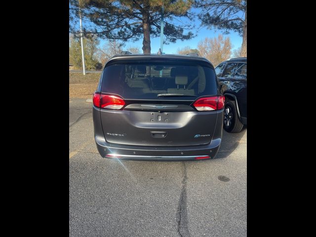 2018 Chrysler Pacifica Hybrid Limited