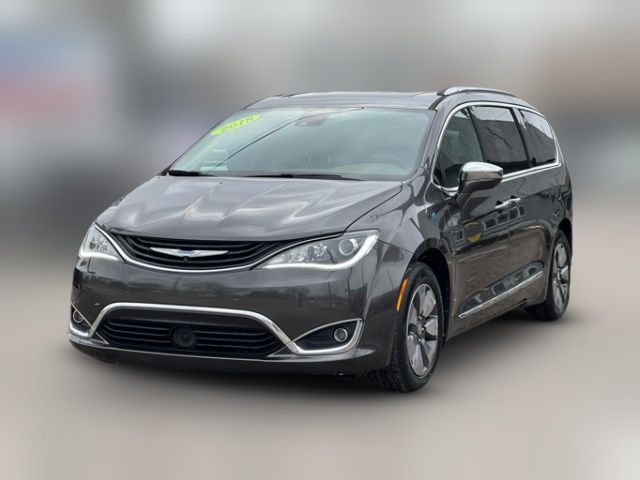 2018 Chrysler Pacifica Hybrid Limited