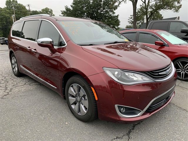 2018 Chrysler Pacifica Hybrid Limited