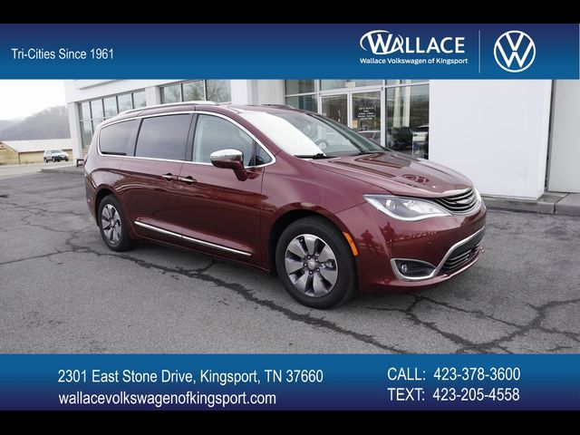 2018 Chrysler Pacifica Hybrid Limited