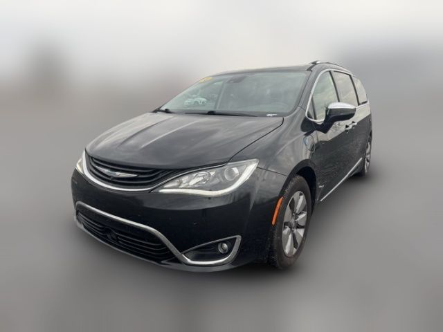 2018 Chrysler Pacifica Hybrid Limited