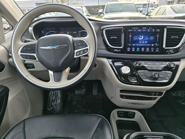 2018 Chrysler Pacifica Hybrid Limited