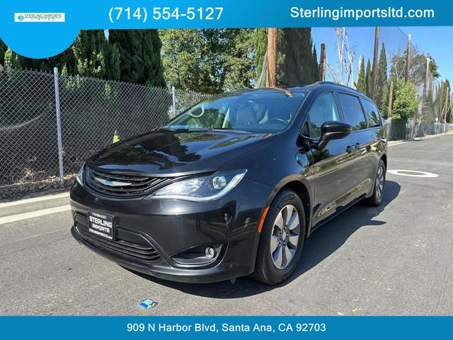 2018 Chrysler Pacifica Hybrid Limited