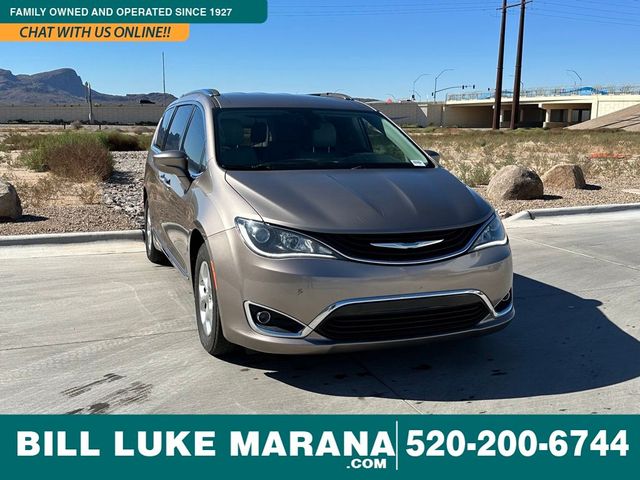 2018 Chrysler Pacifica Hybrid Touring L