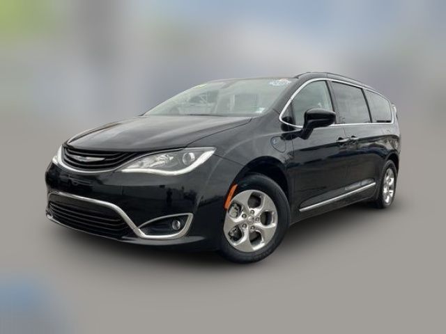 2018 Chrysler Pacifica Hybrid Touring L