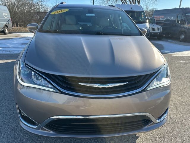 2018 Chrysler Pacifica Hybrid Touring L