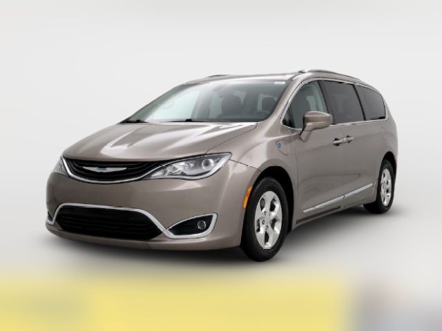 2018 Chrysler Pacifica Hybrid Touring L