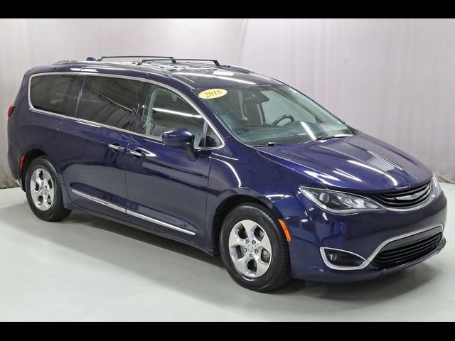 2018 Chrysler Pacifica Hybrid Touring L