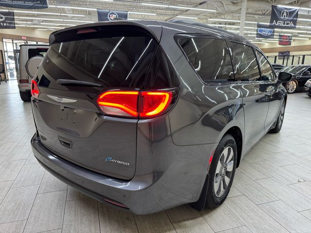 2018 Chrysler Pacifica Hybrid Touring L