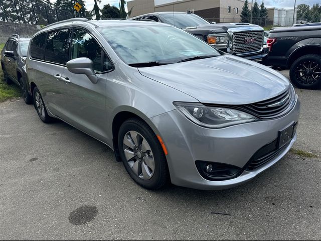 2018 Chrysler Pacifica Hybrid Touring L