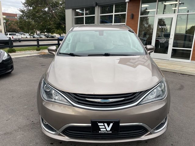 2018 Chrysler Pacifica Hybrid Touring L Plus