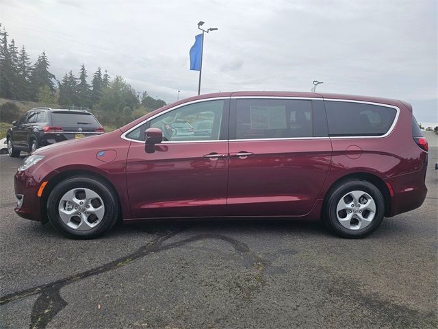 2018 Chrysler Pacifica Hybrid Touring L Plus