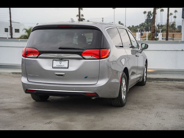 2018 Chrysler Pacifica Hybrid Touring L Plus