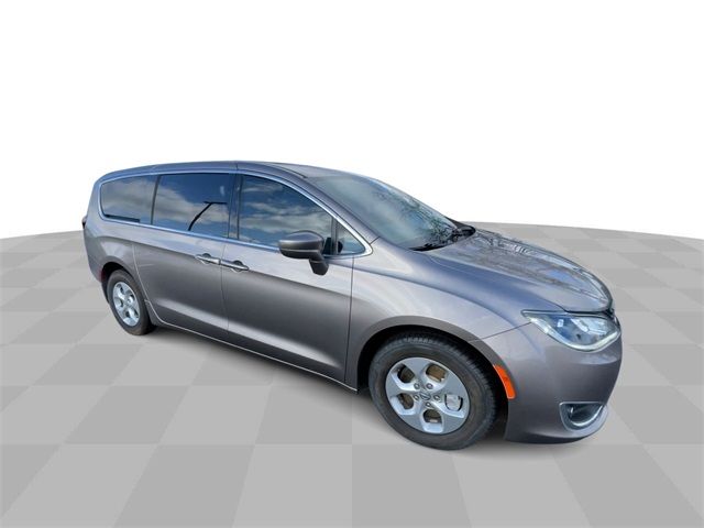 2018 Chrysler Pacifica Hybrid Touring L Plus