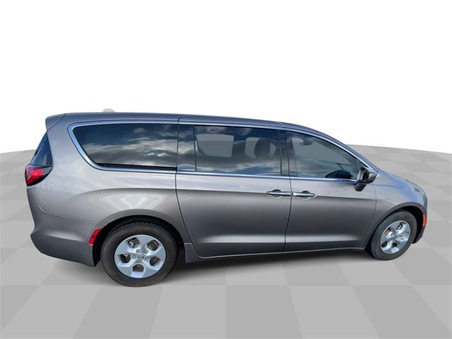 2018 Chrysler Pacifica Hybrid Touring L Plus