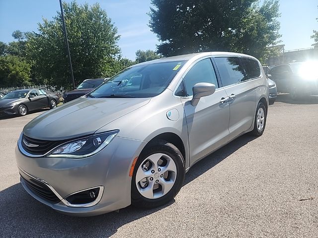 2018 Chrysler Pacifica Hybrid Touring L Plus