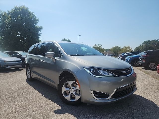 2018 Chrysler Pacifica Hybrid Touring L Plus