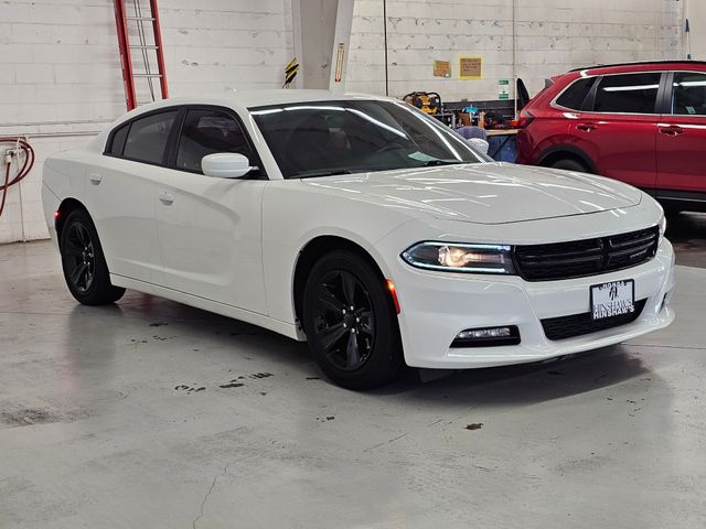 2018 Dodge Charger SXT Plus