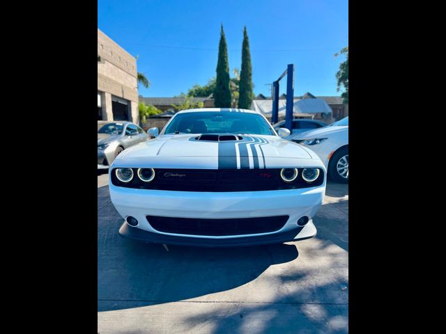 2018 Dodge Challenger 392 Hemi Scat Pack Shaker