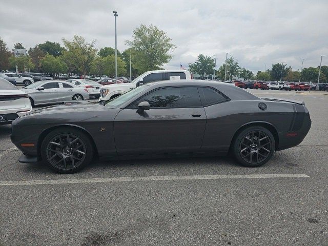 2018 Dodge Challenger 392 Hemi Scat Pack Shaker