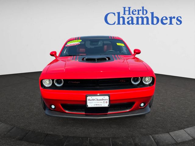 2018 Dodge Challenger 392 Hemi Scat Pack Shaker